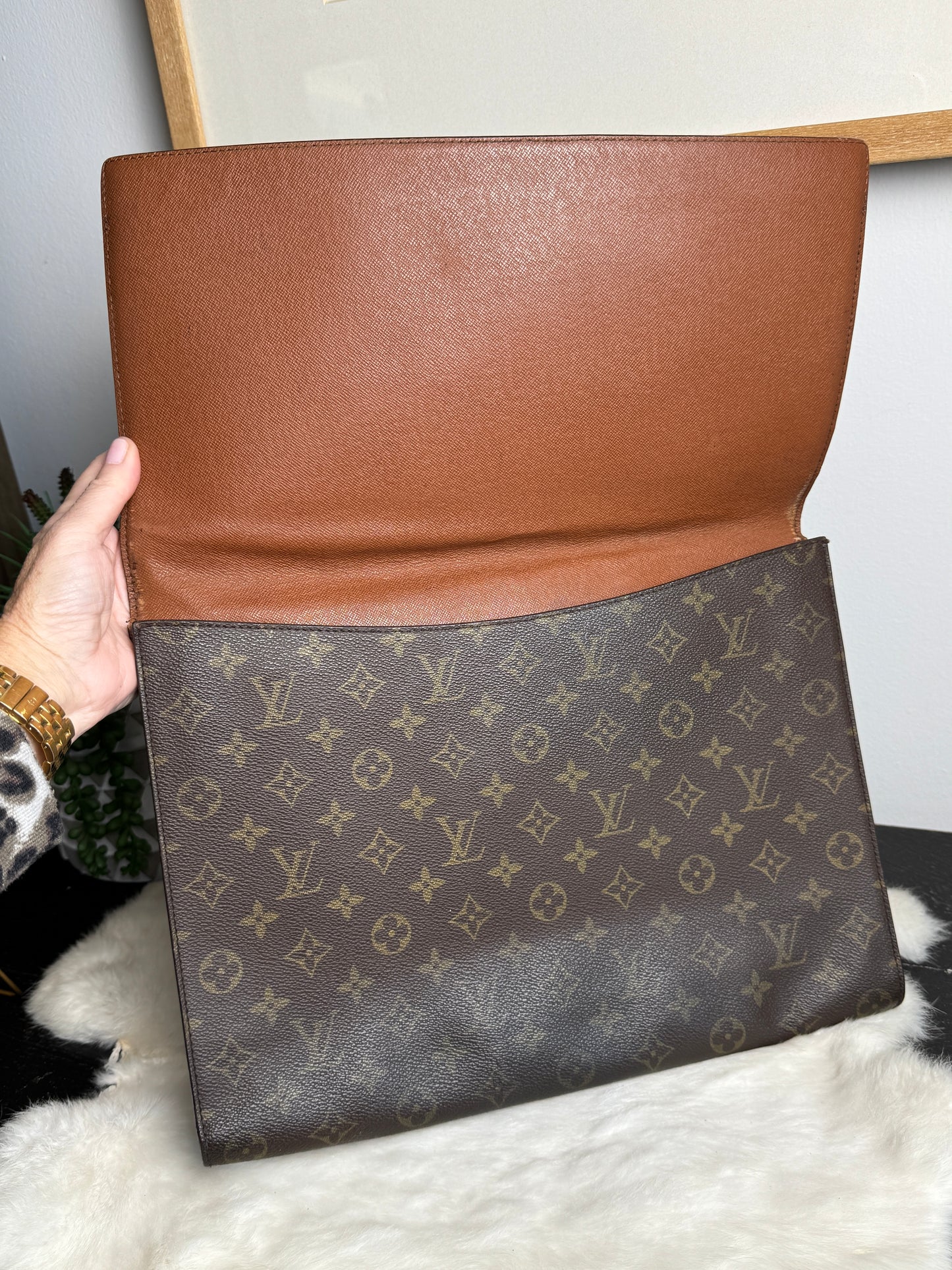 Louis Vuitton Monogram Carryall Portfolio Clutch