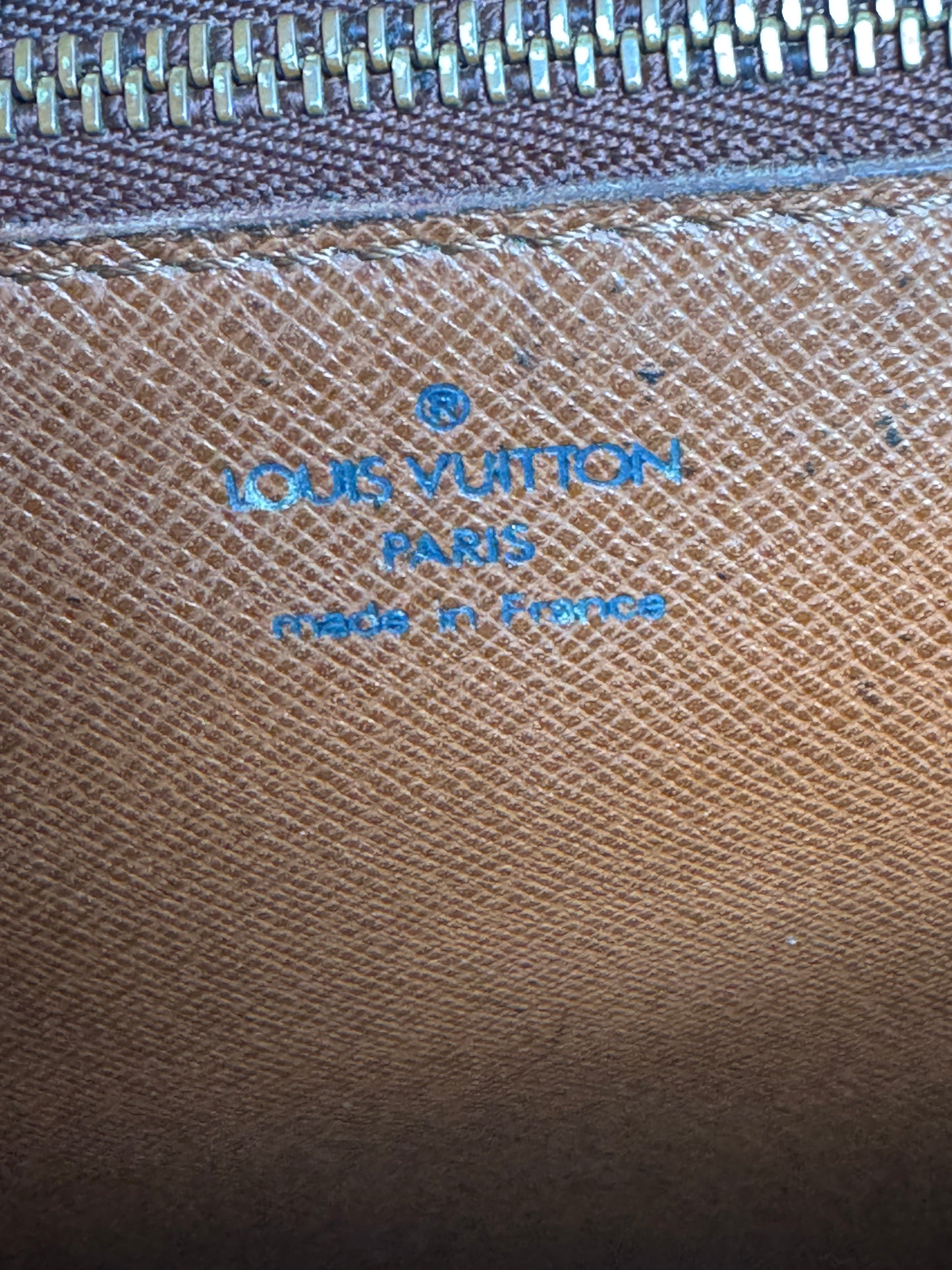 Louis Vuitton Monogram Carryall Portfolio Clutch