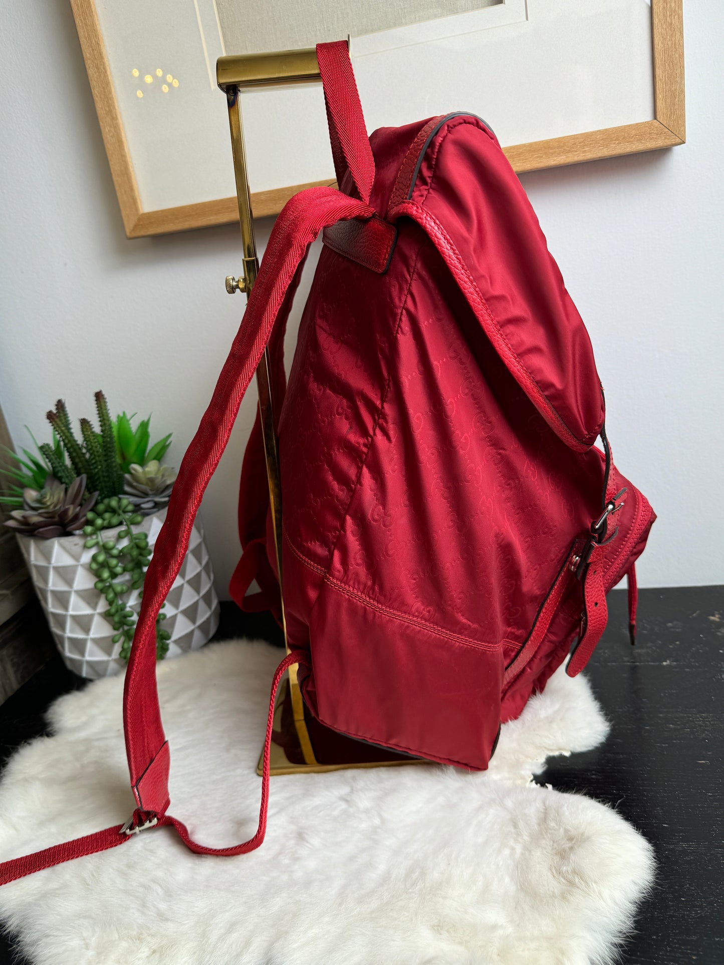 GUCCI Red Nylon Guccissima Travel Backpack