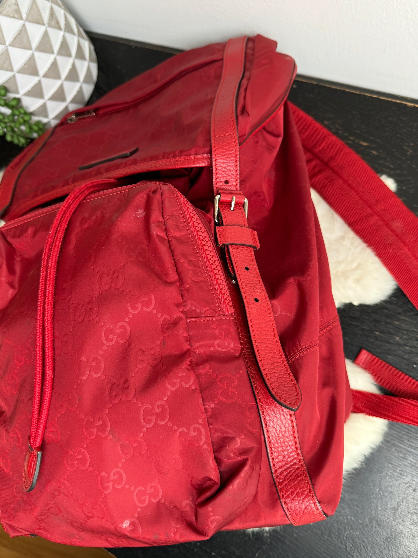 GUCCI Red Nylon Guccissima Travel Backpack