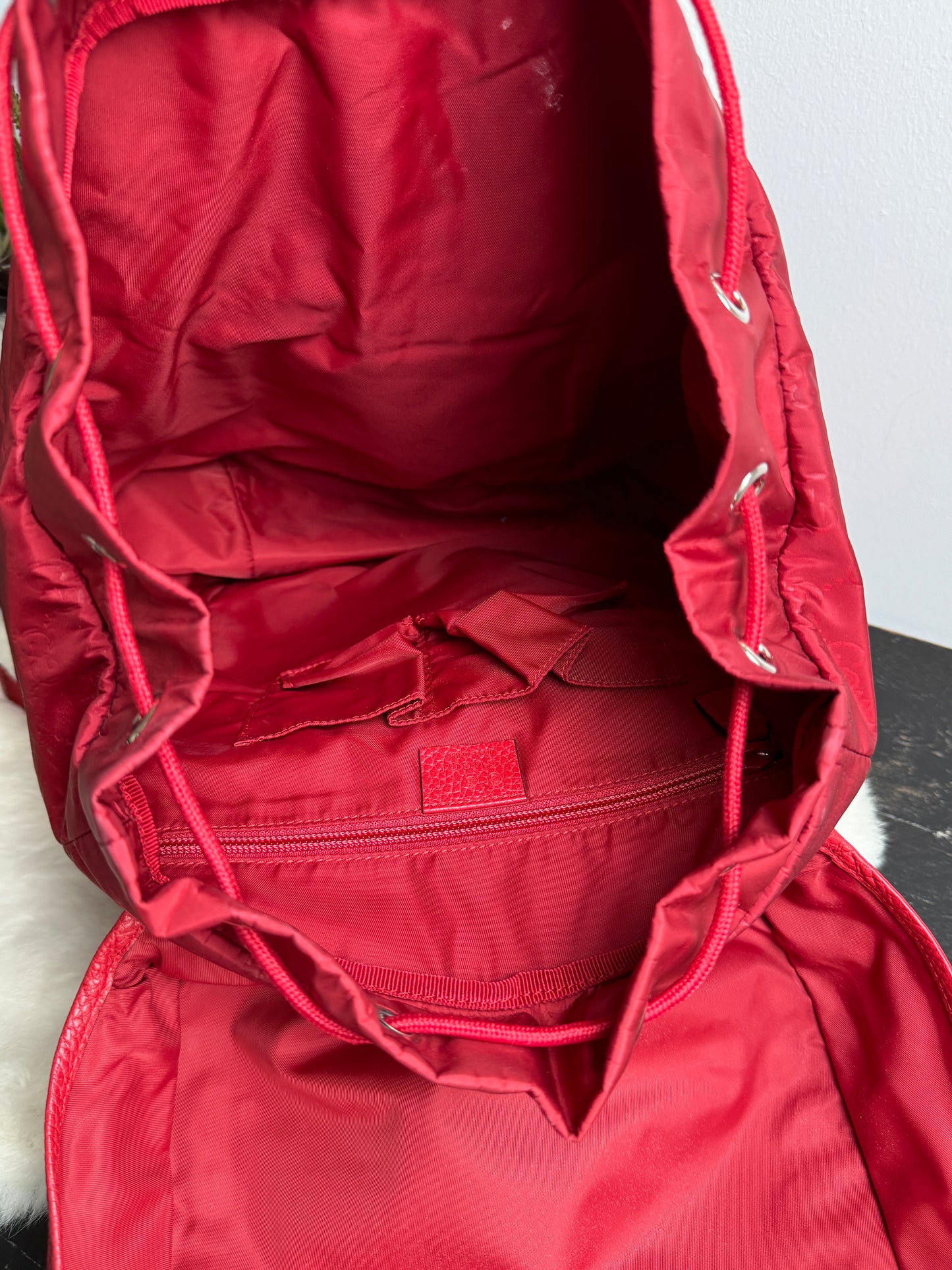 GUCCI Red Nylon Guccissima Travel Backpack