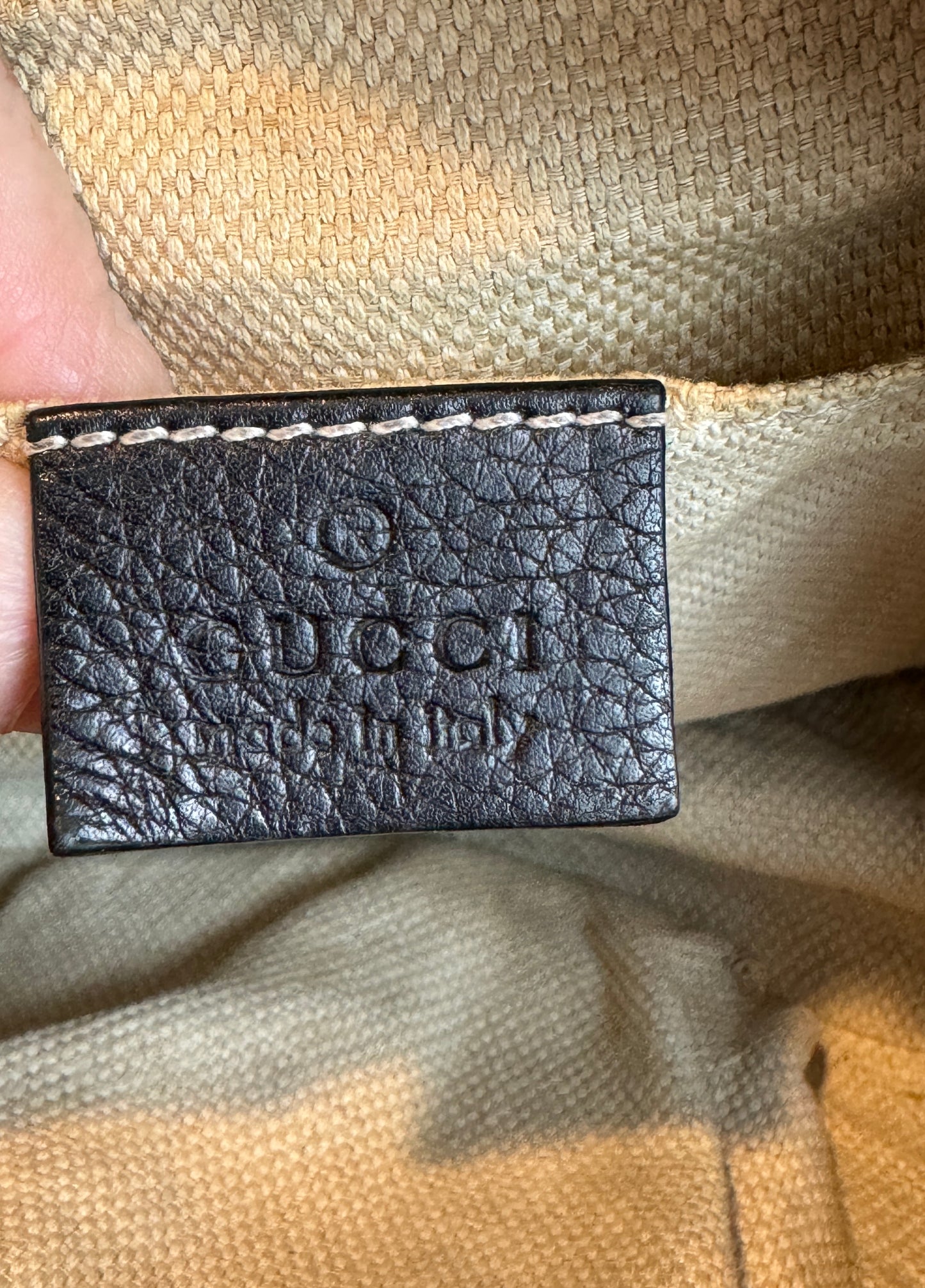 GUCCI Soho Disco Black Pebbled Camera Bag