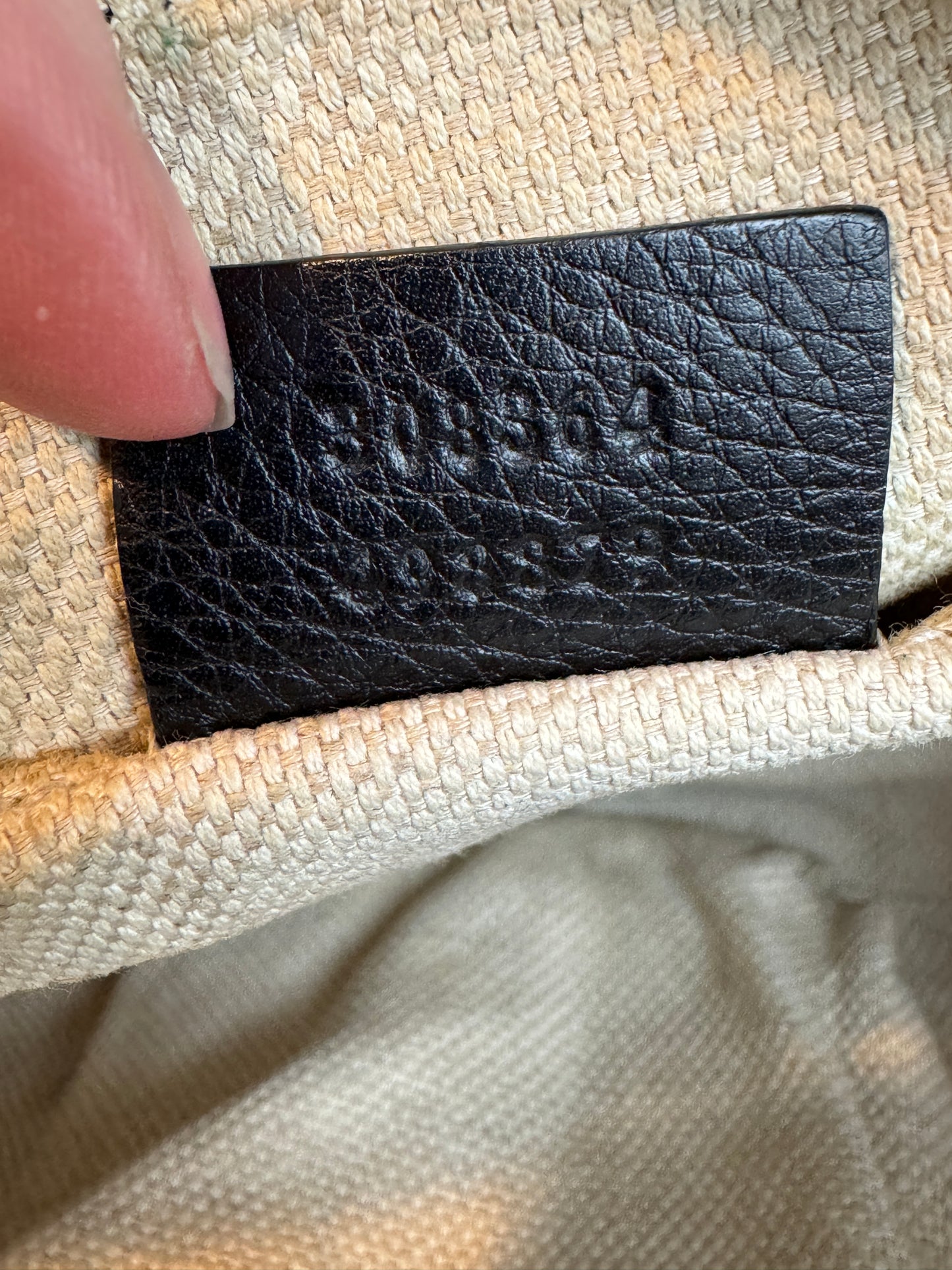 GUCCI Soho Disco Black Pebbled Camera Bag