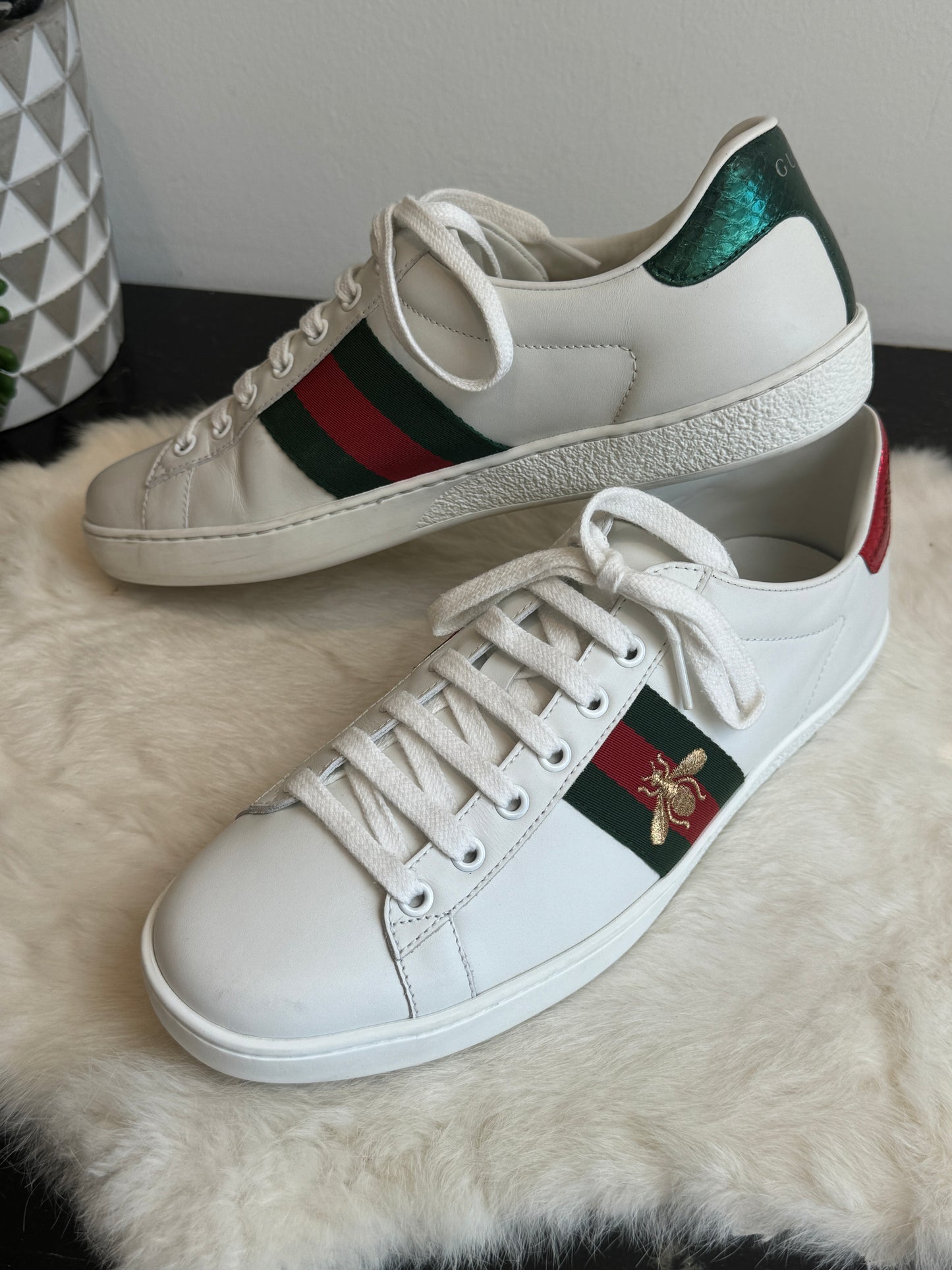 Gucci Ace Bees Sneakers Size 39.5EU