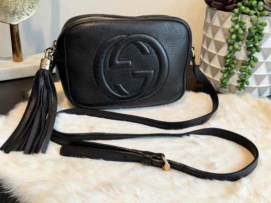 GUCCI Soho Disco Black Pebbled Camera Bag