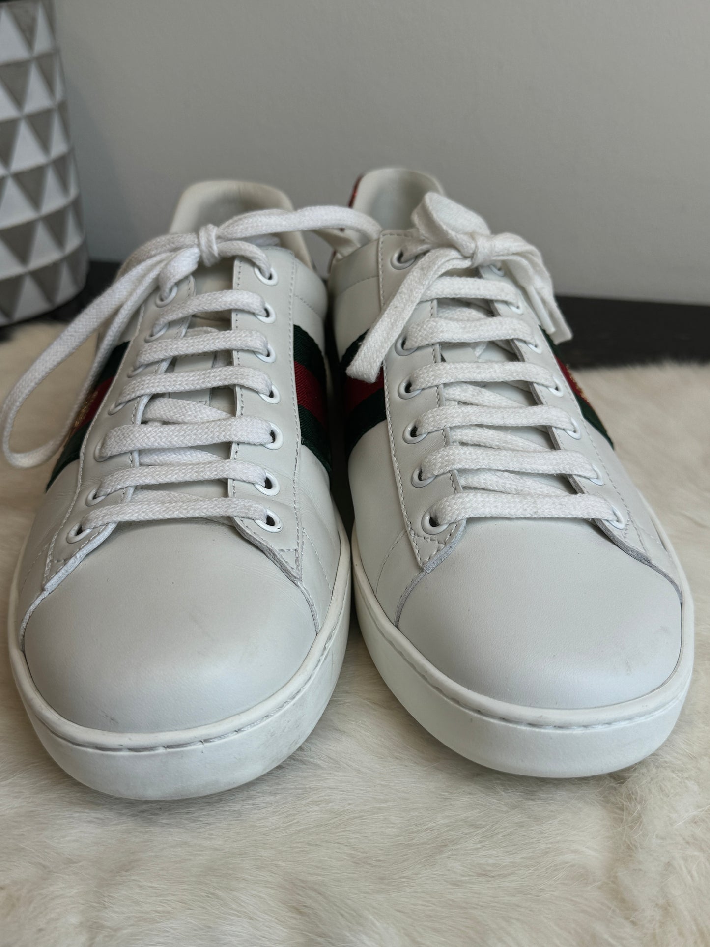 Gucci Ace Bees Sneakers Size 39.5EU