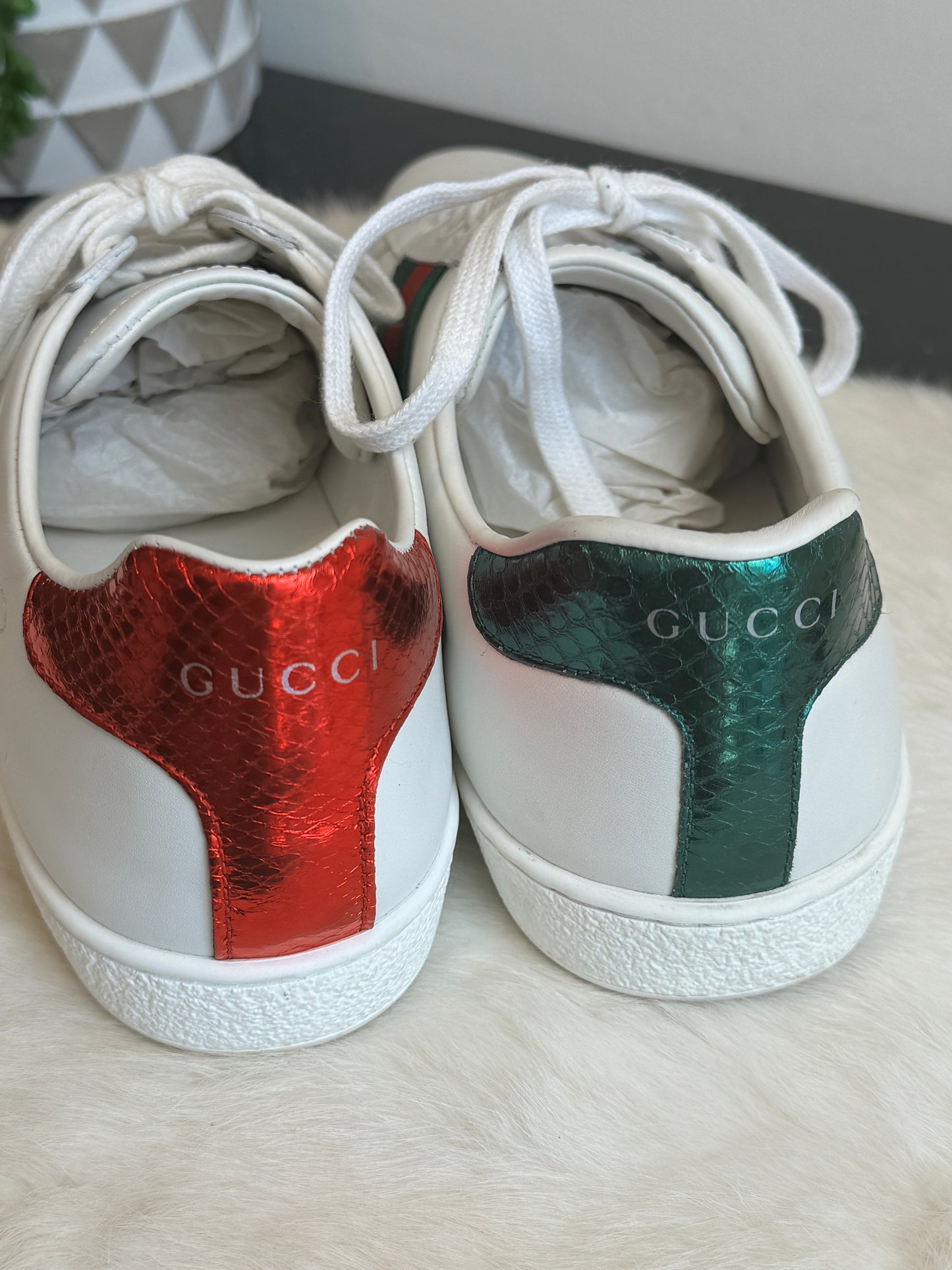 Gucci Ace Bees Sneakers Size 39.5EU