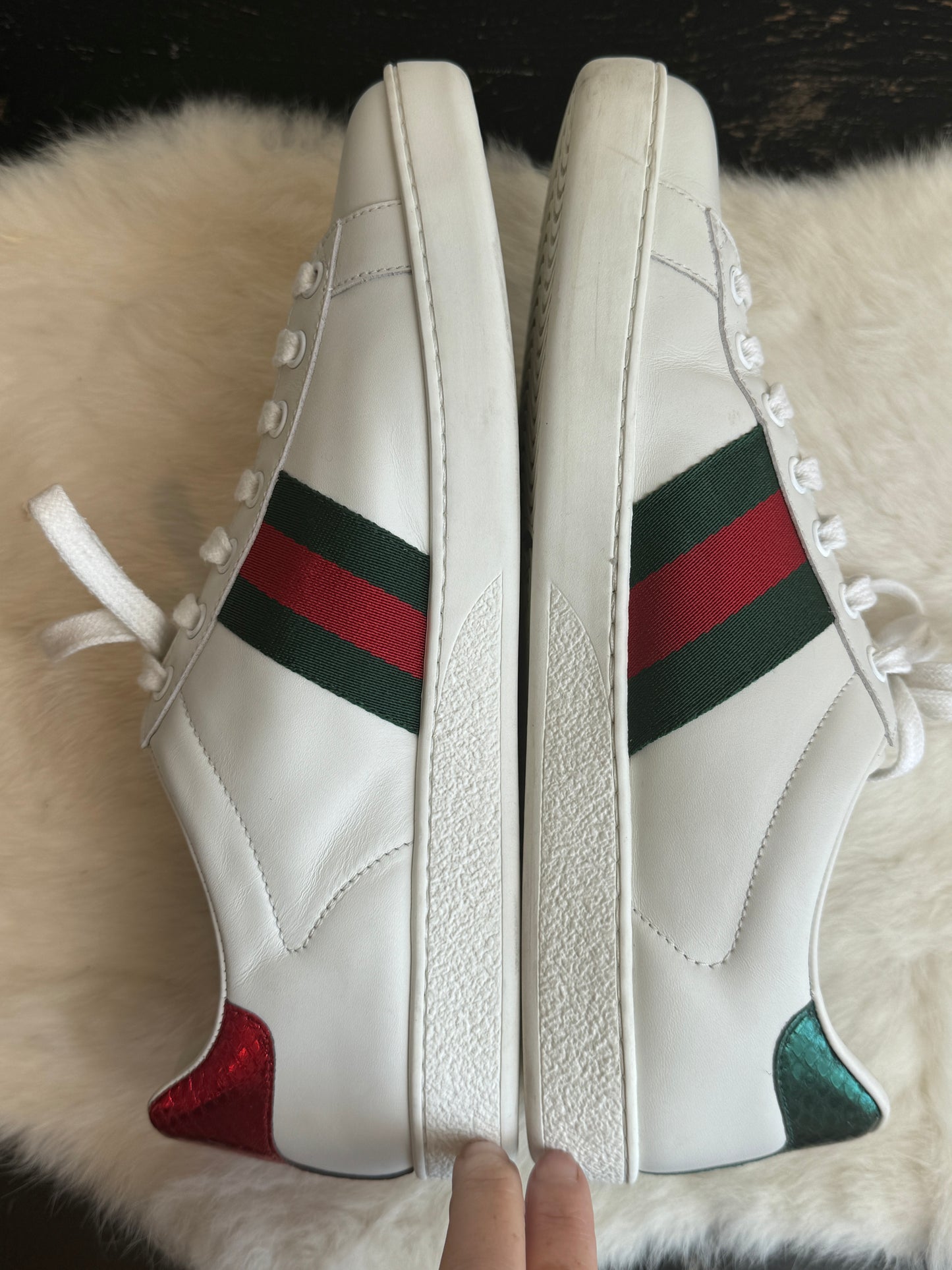 Gucci Ace Bees Sneakers Size 39.5EU