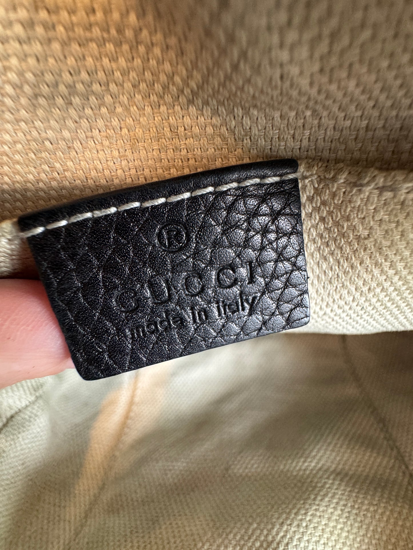 GUCCI Soho Disco Black Pebbled Camera Bag