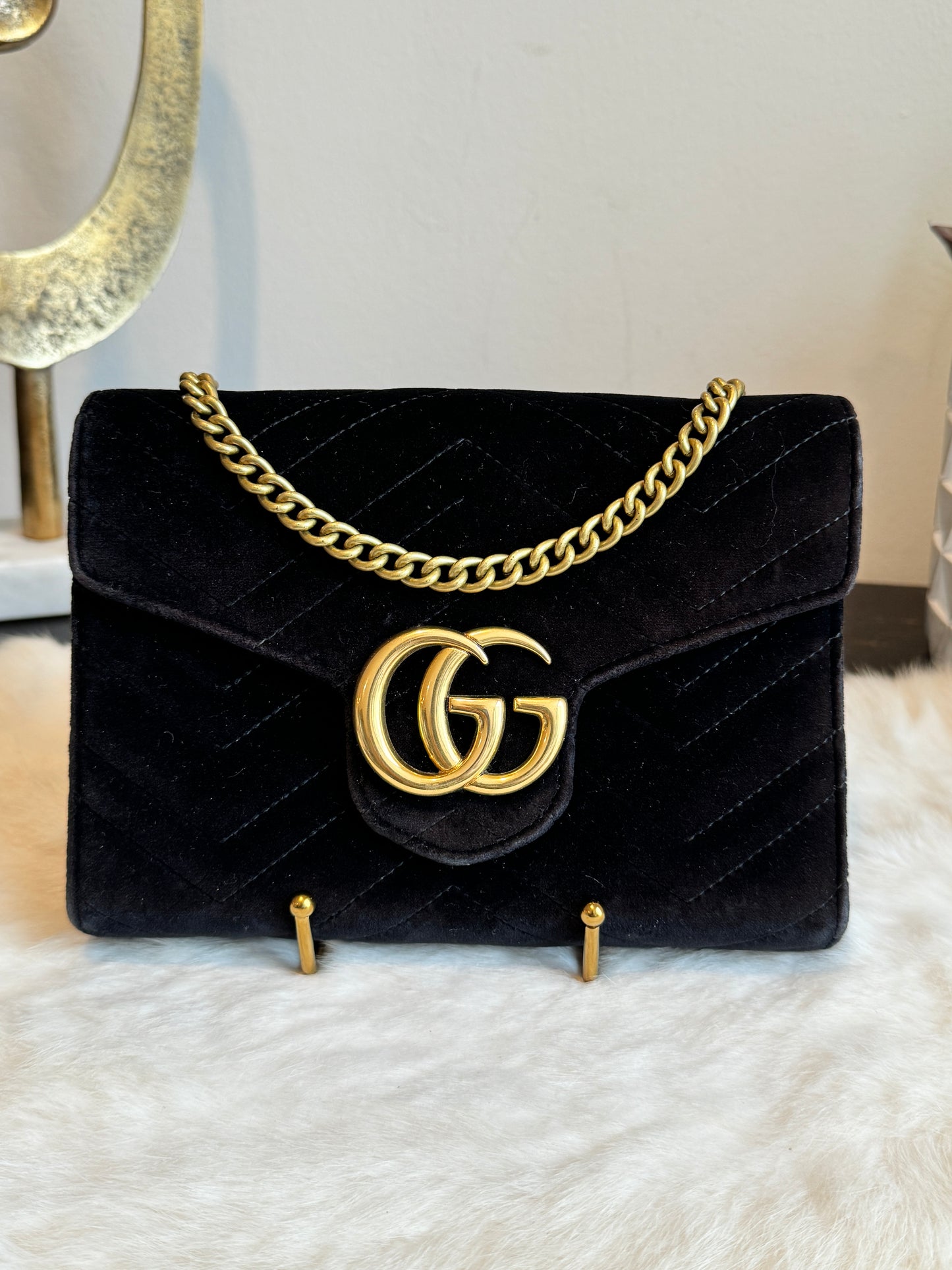 GUCCI Velvet GG Marmont Wallet on Chain Black