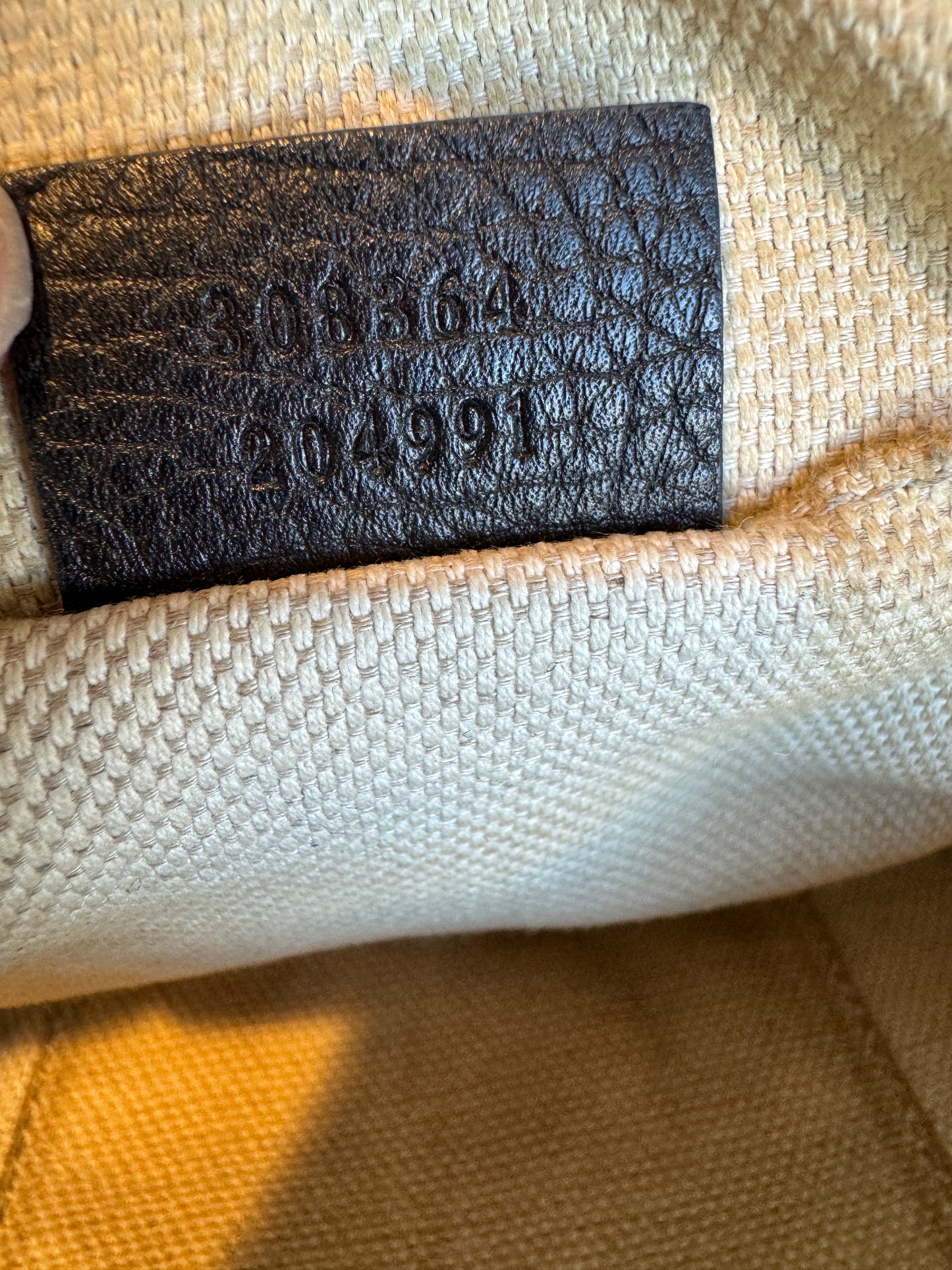 GUCCI Soho Disco Black Pebbled Camera Bag