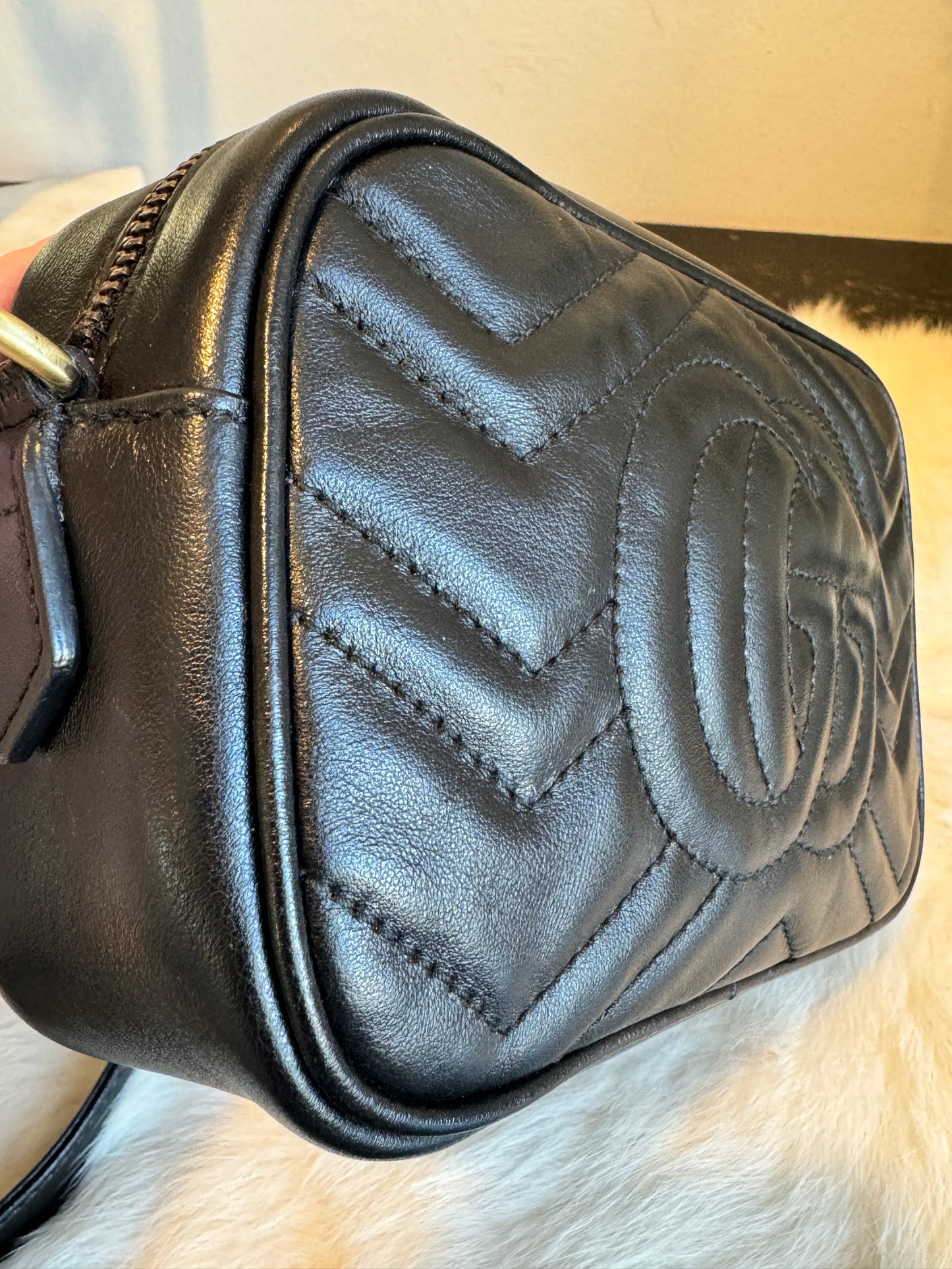 GUCCI Mini Marmont Camera Bag Black