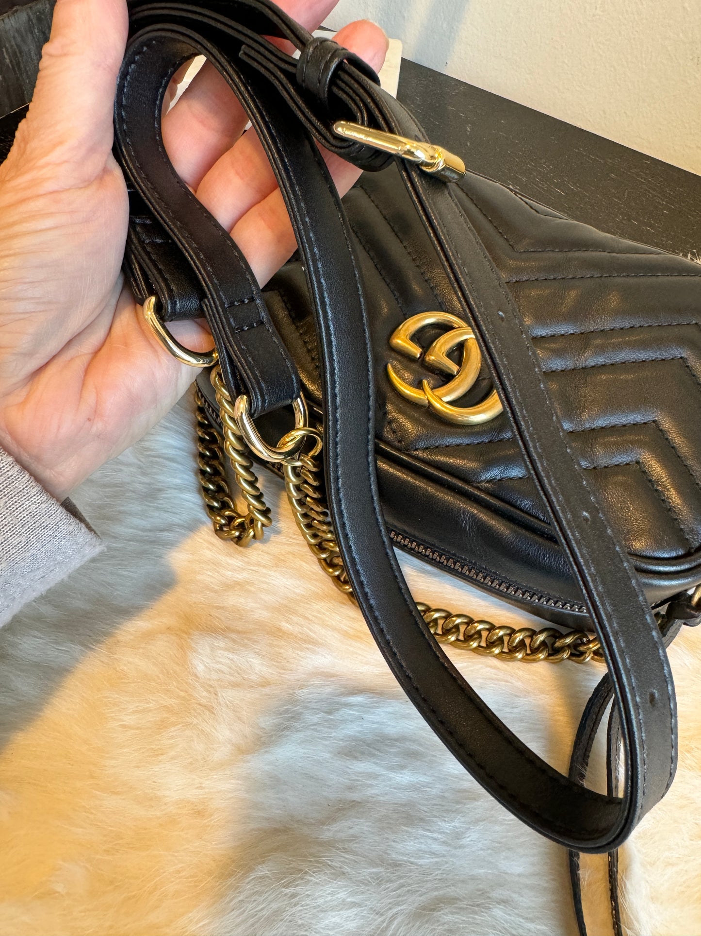 GUCCI Mini Marmont Camera Bag Black