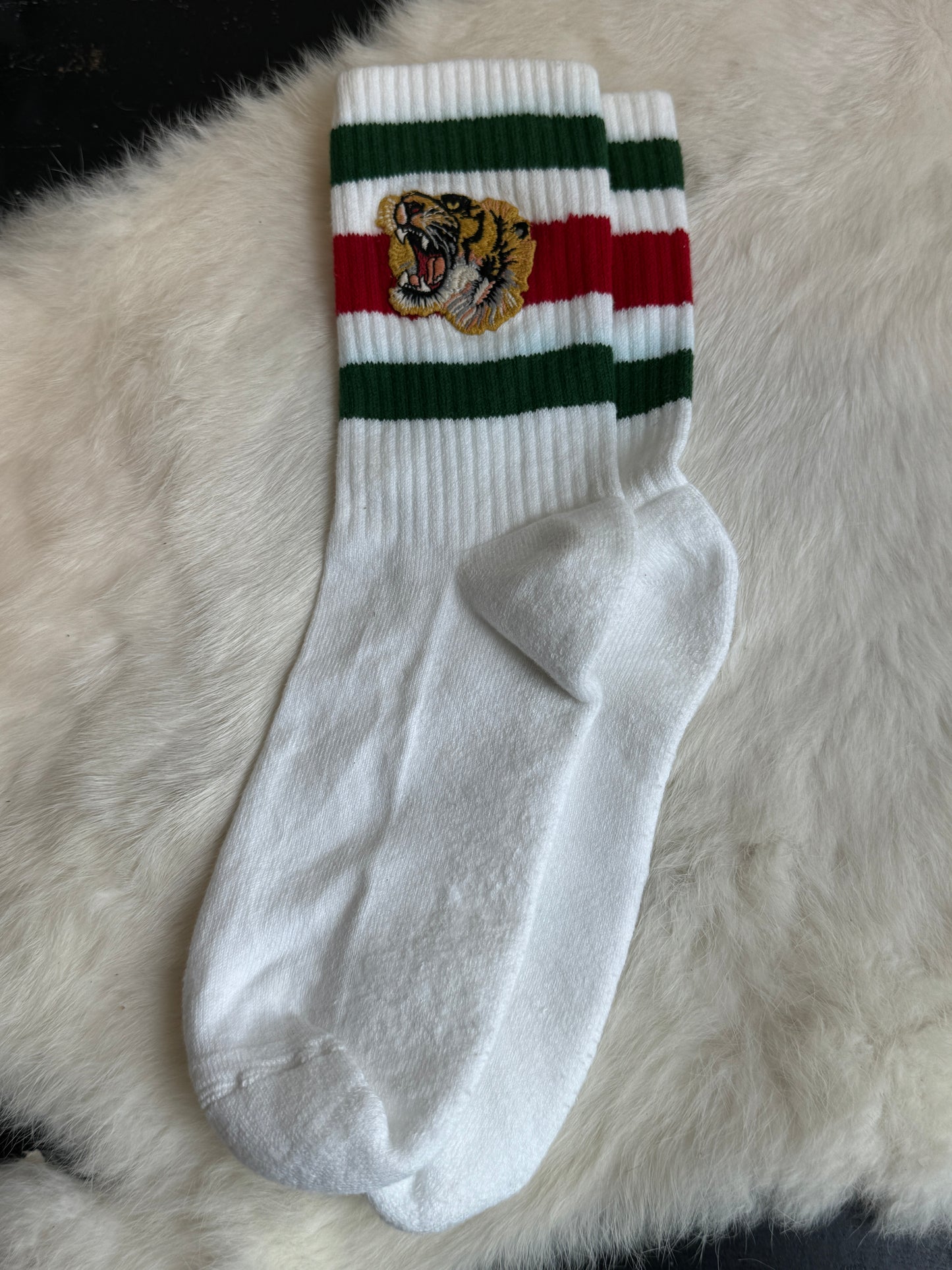 GUCCI Tiger Calf SOCKS Small