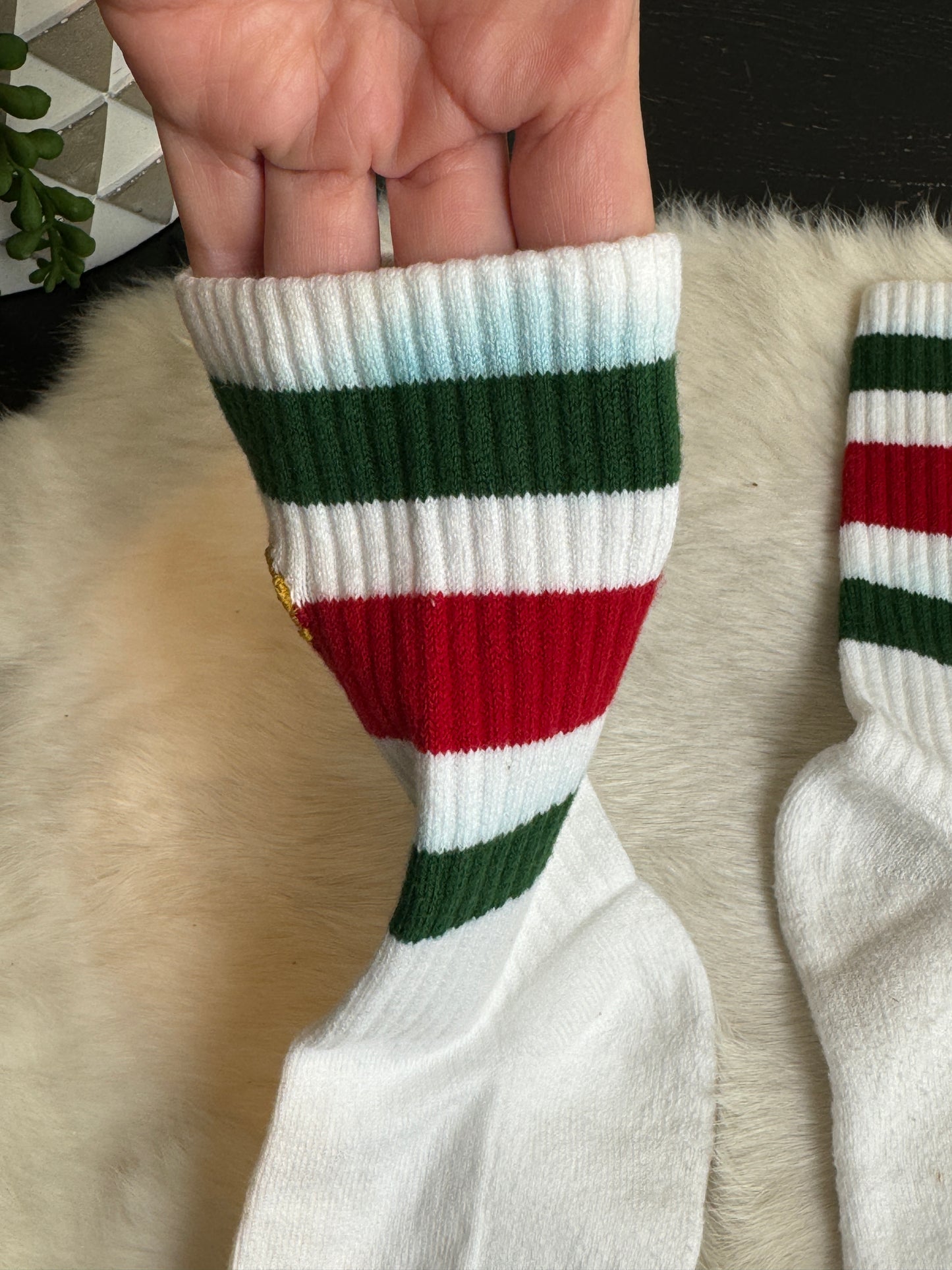 GUCCI Tiger Calf SOCKS Small