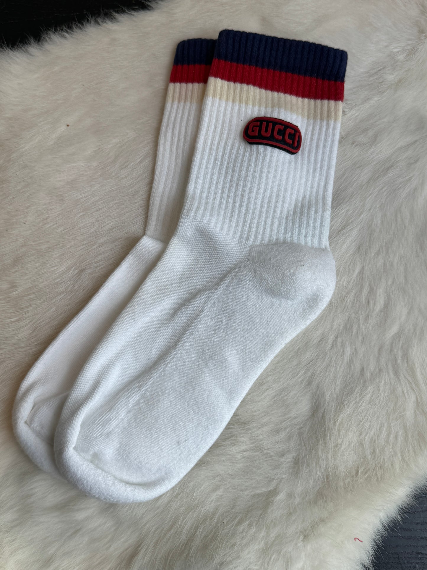 GUCCI Stripe Logo Calf SOCKS Small