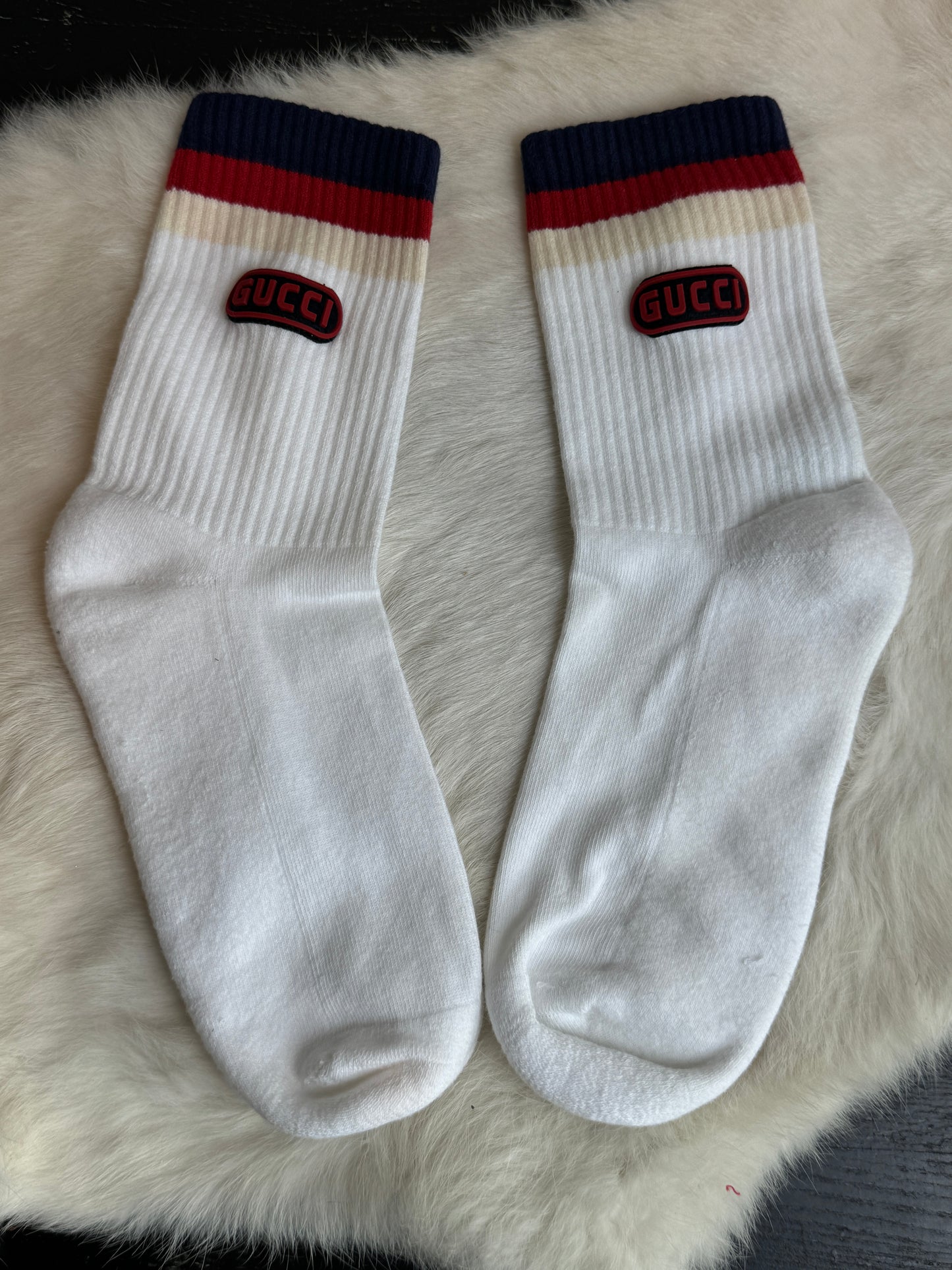 GUCCI Stripe Logo Calf SOCKS Small