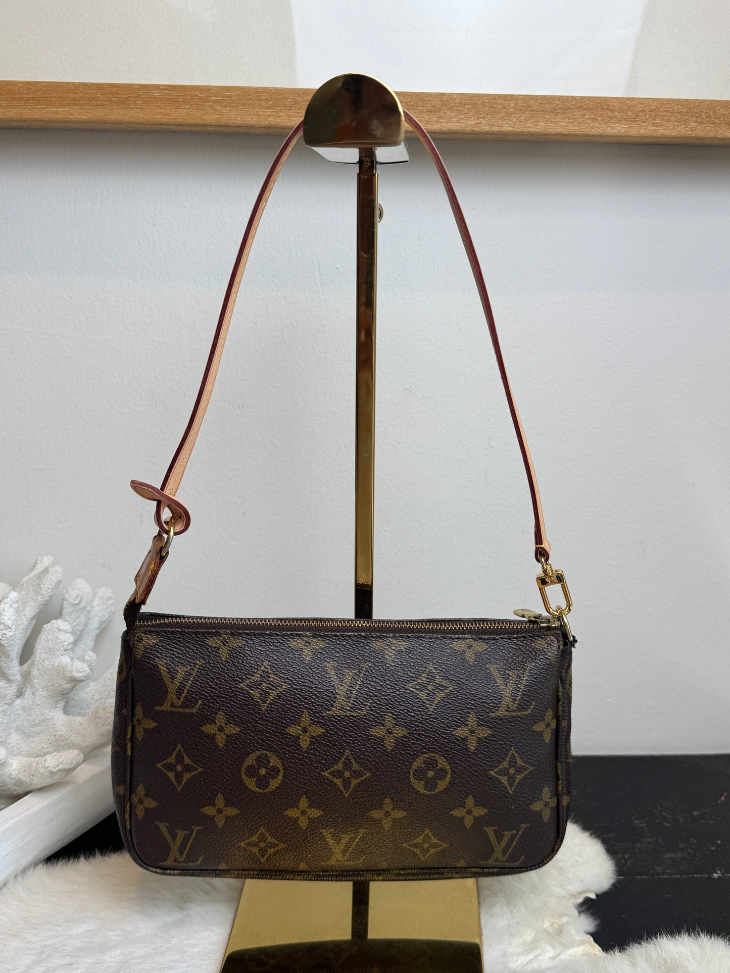 Louis Vuitton Monogram Pochette Accessoires
