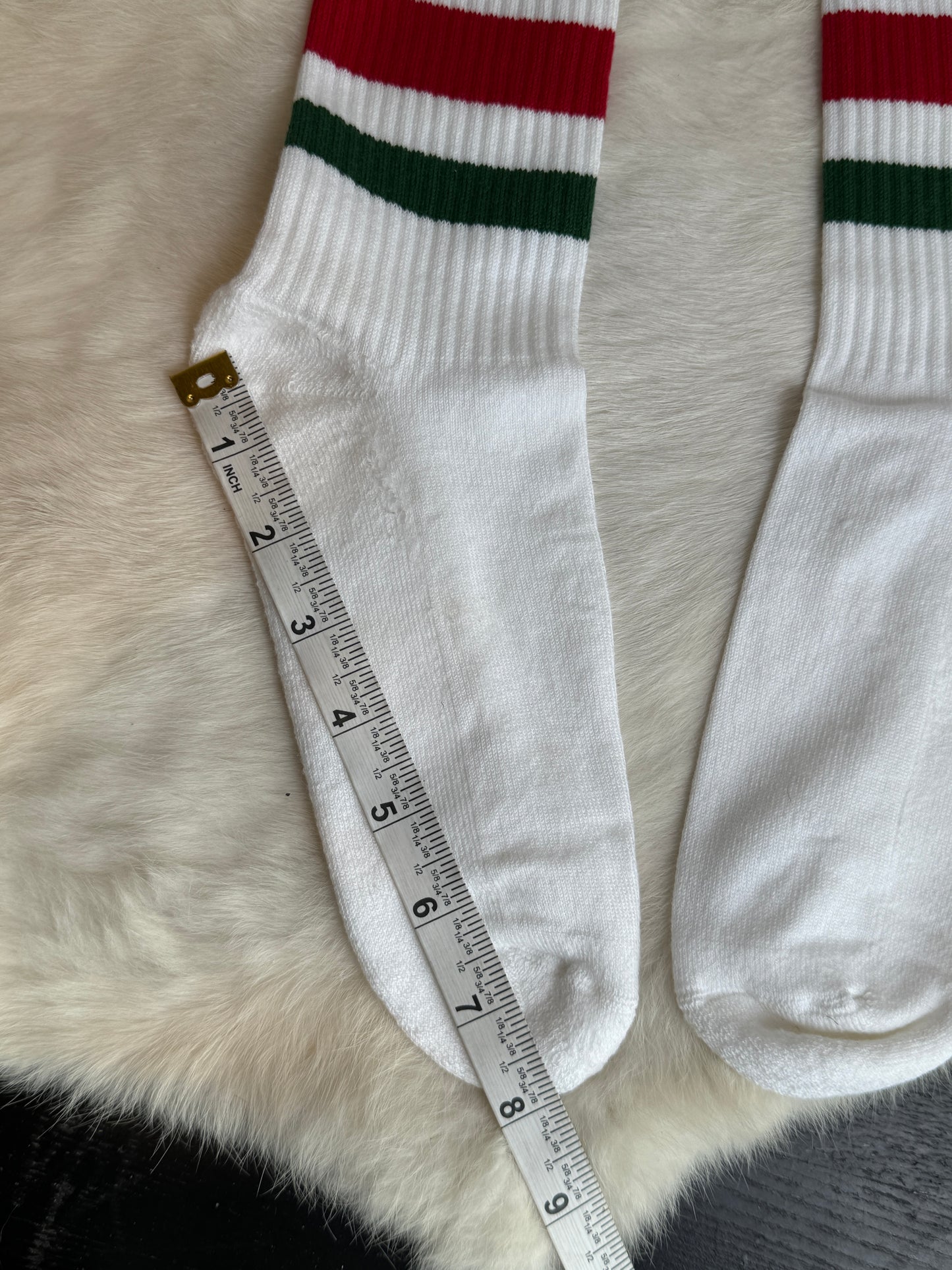 GUCCI Tiger Calf SOCKS Large