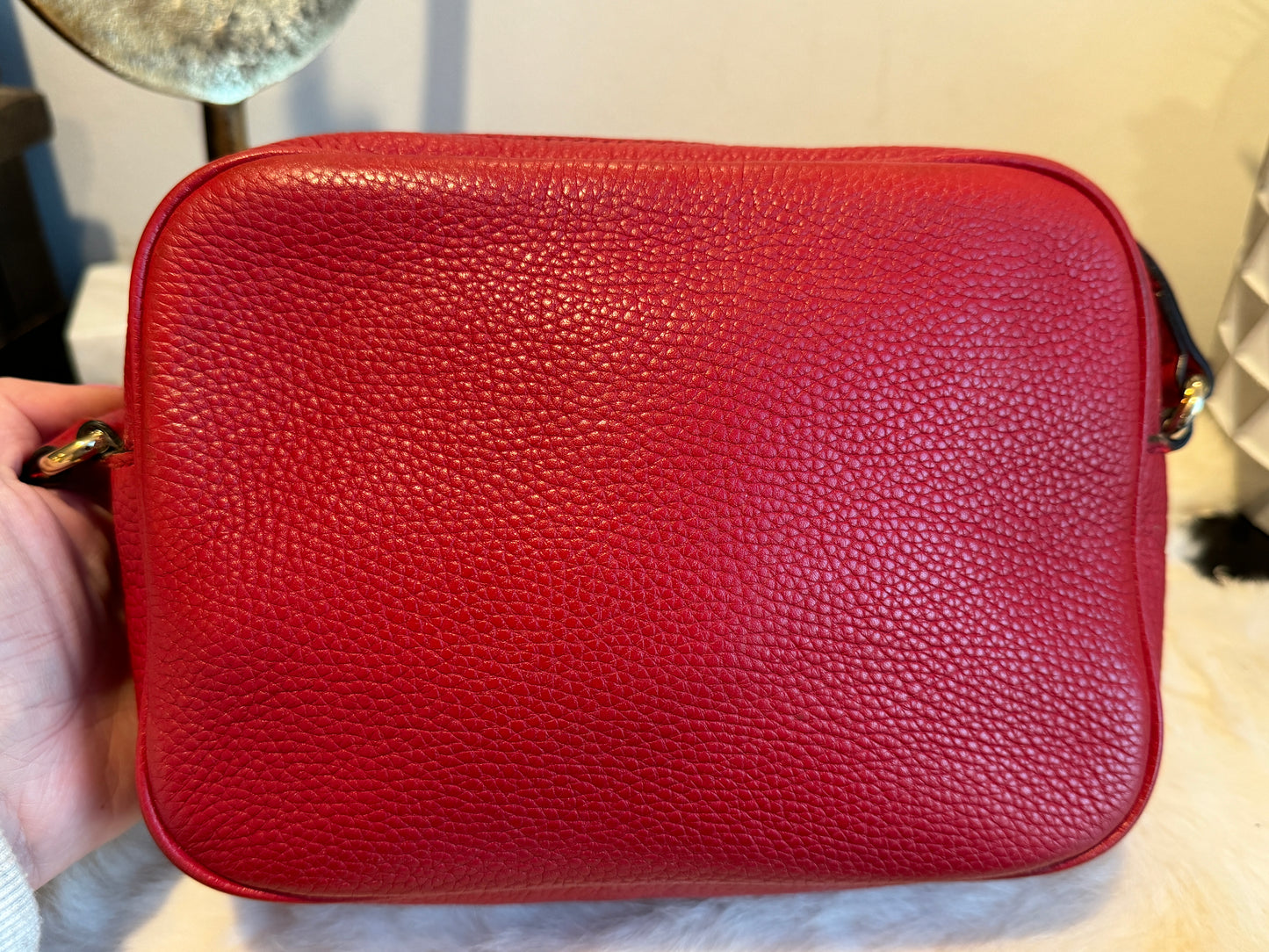 GUCCI Soho Disco Red Pebbled Camera Bag