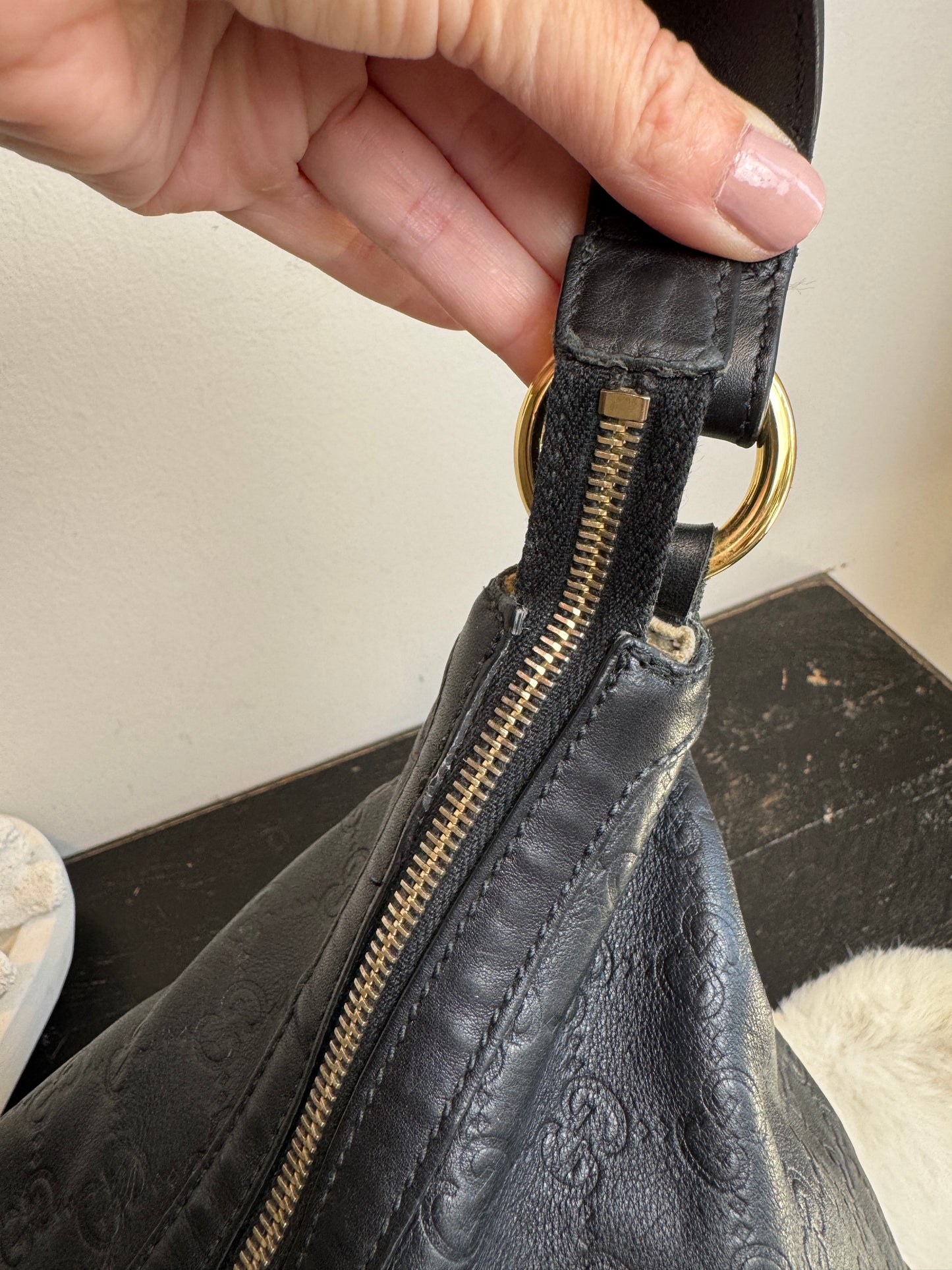 GUCCI Black Guccissima Leather Miss GG Original Hobo Bag