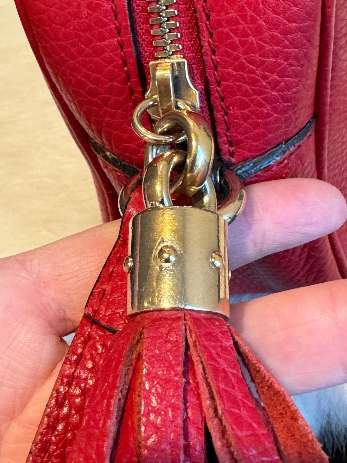 GUCCI Soho Disco Red Pebbled Camera Bag