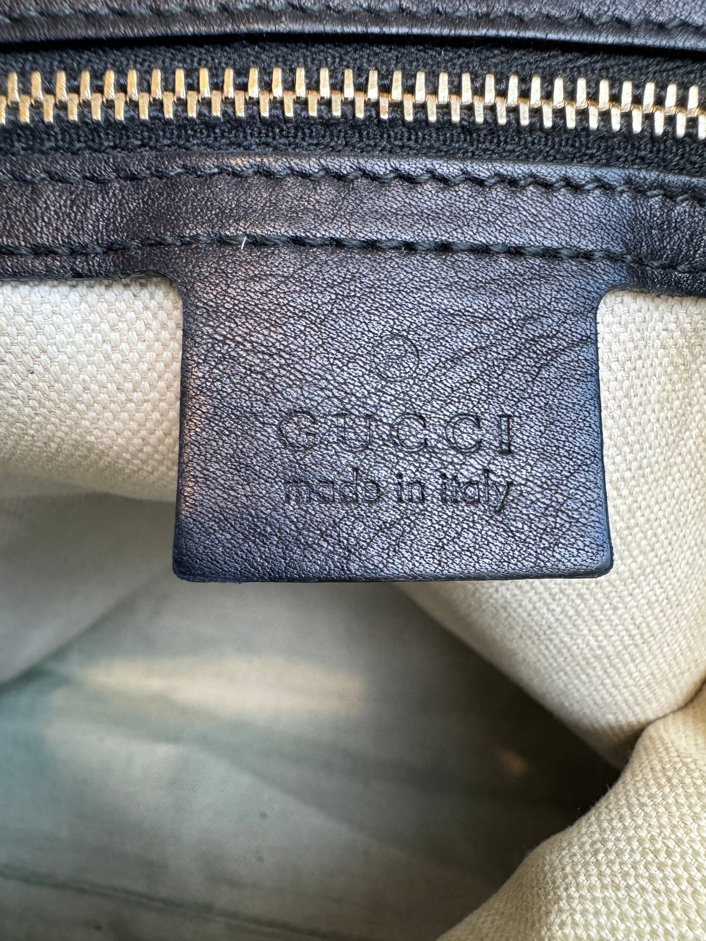 GUCCI Black Guccissima Leather Miss GG Original Hobo Bag