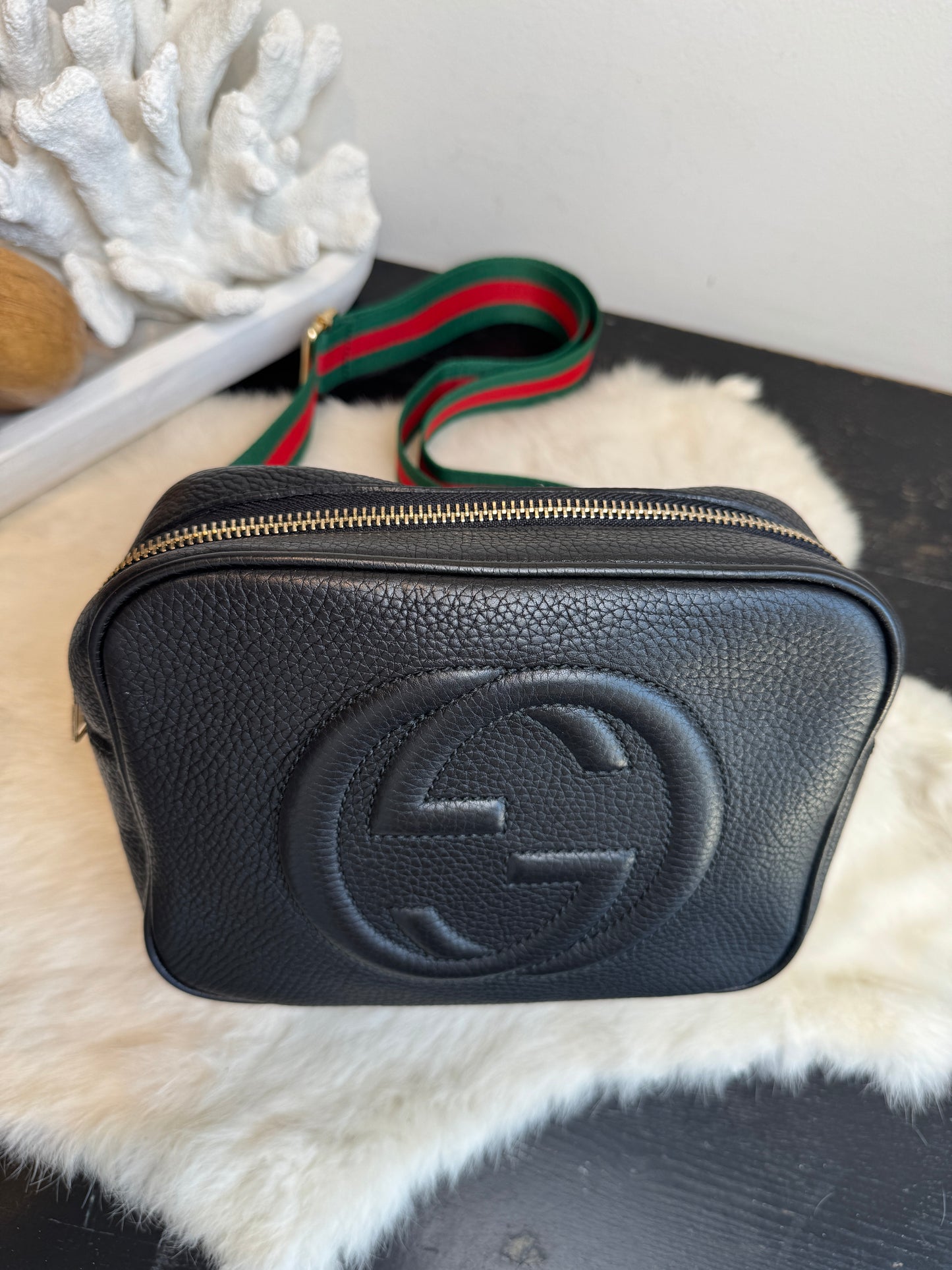 GUCCI Soho Disco Black Pebbled Camera Bum Bag