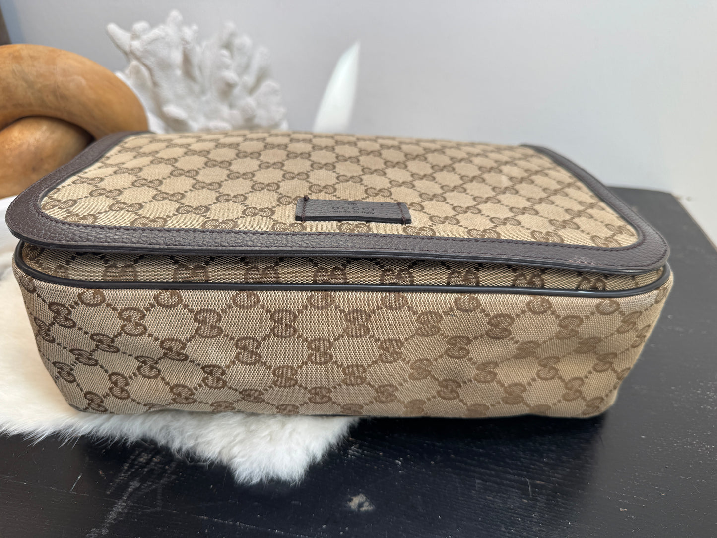 GUCCI Monogram Brown Canvas Large Messenger Bag