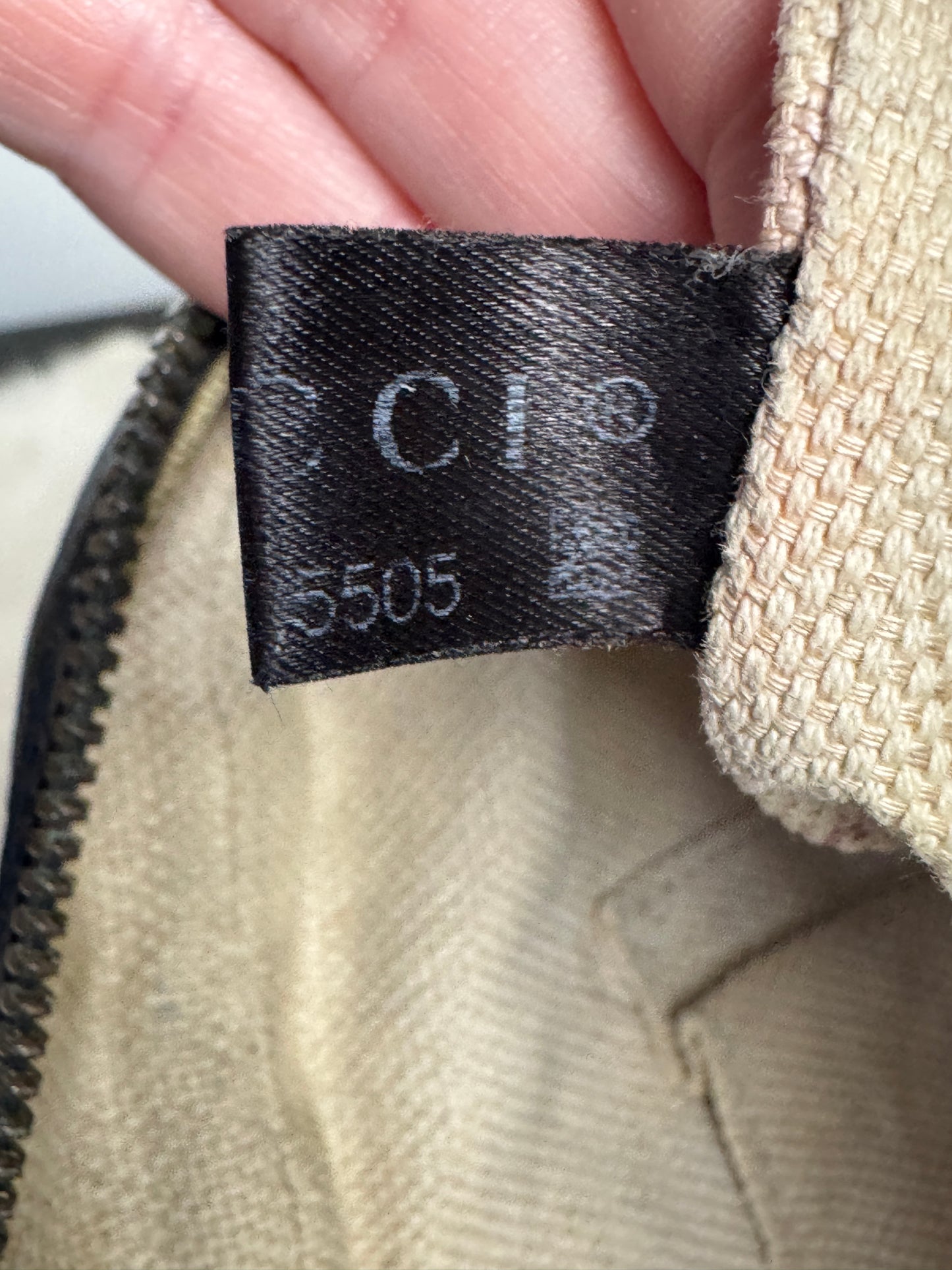 GUCCI Soho Disco Black Pebbled Camera Bag