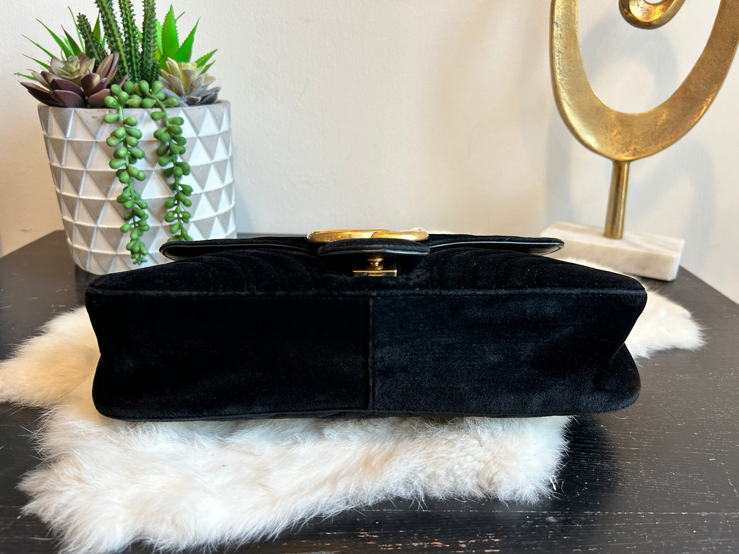 GUCCI Velvet Matelasse Medium GG Marmont Bag Black