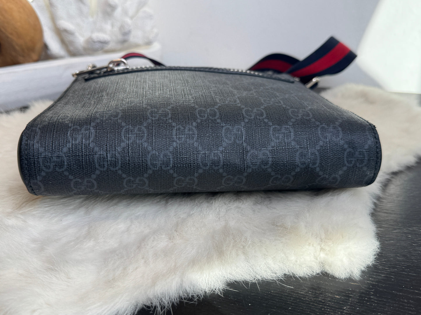 GUCCI Supreme Monogram Web Small Flat Messenger Bag Black