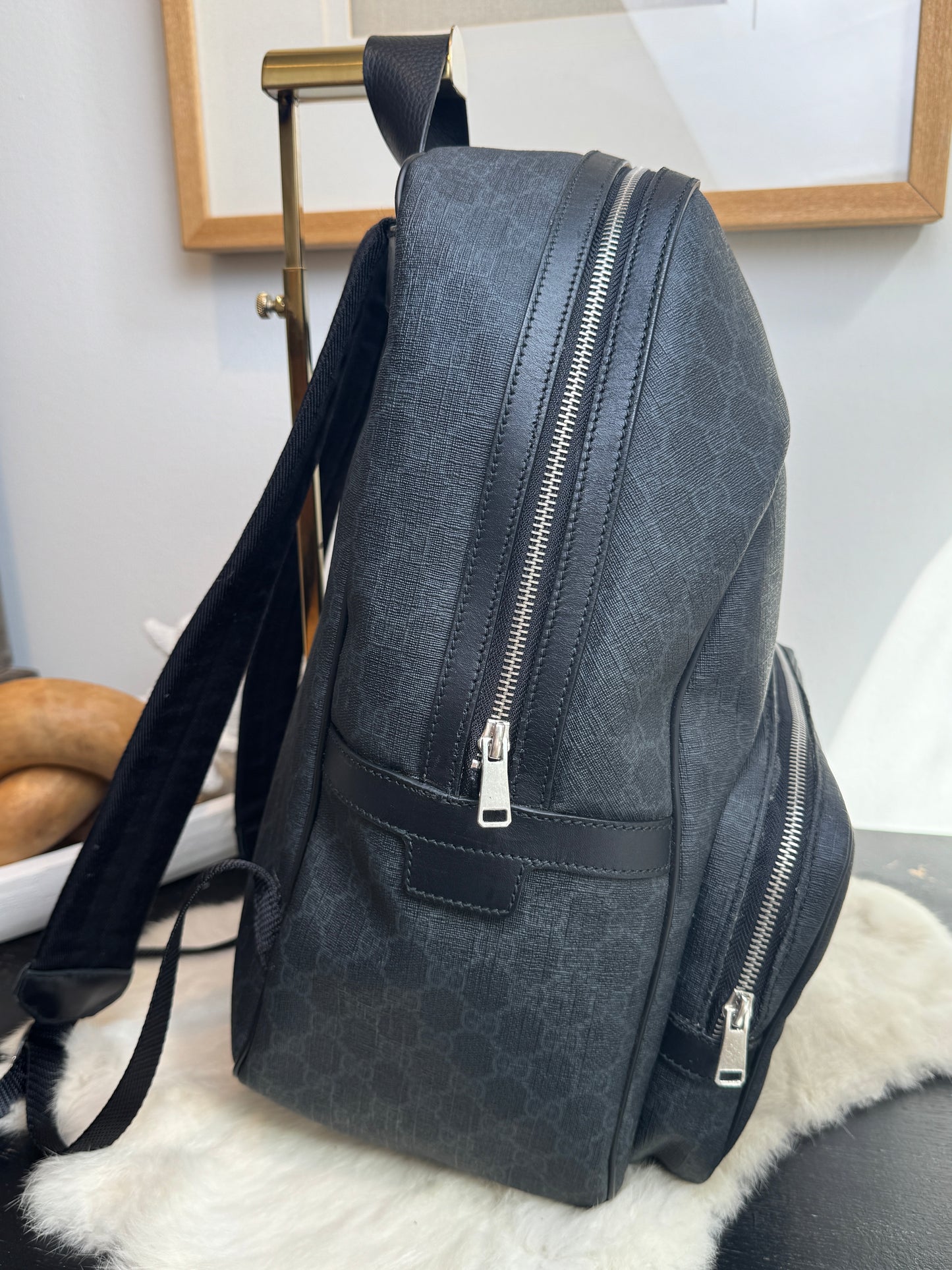 GUCCI Large Black GG Supreme Coated Canvas Backpack