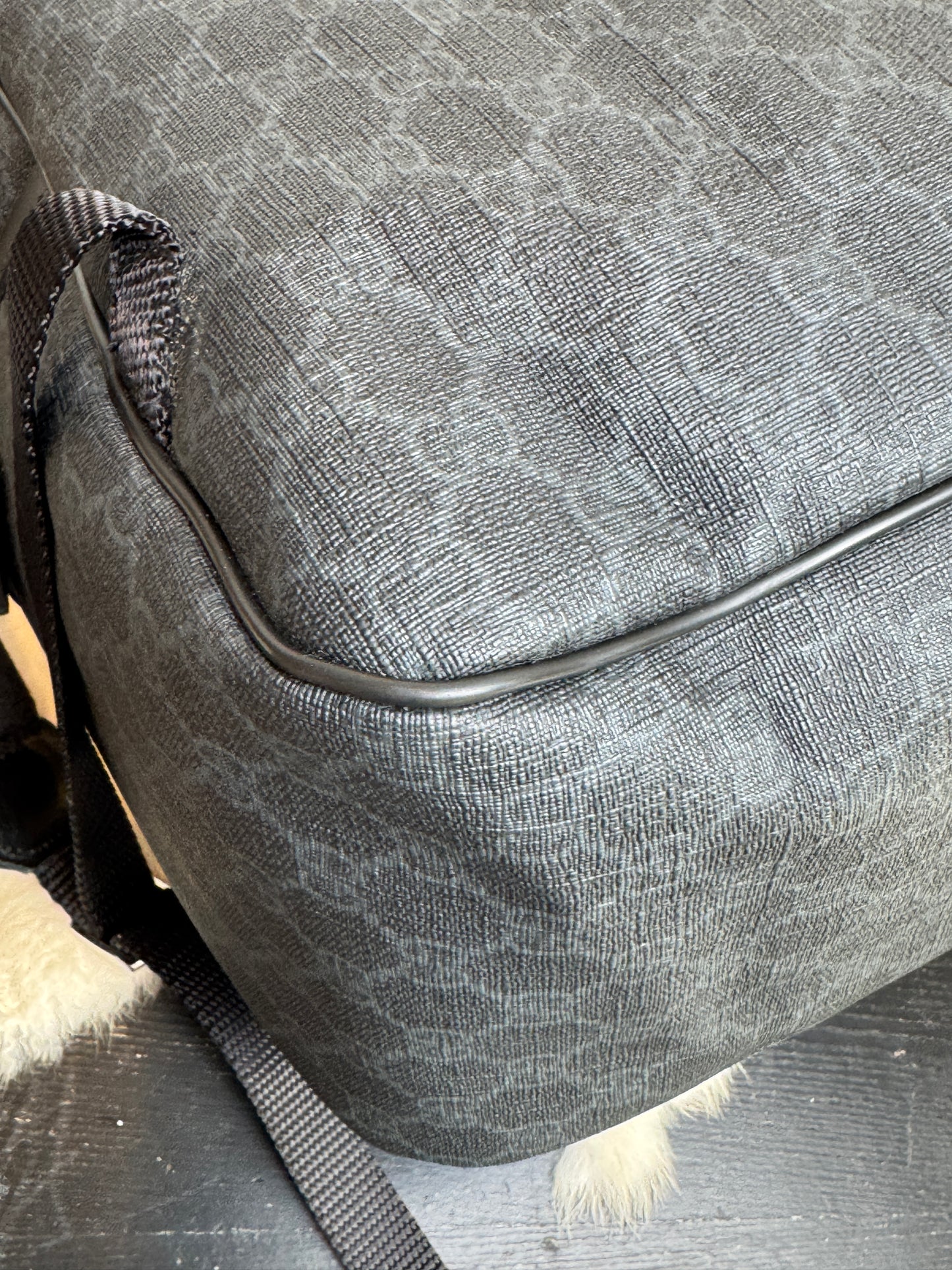 GUCCI Large Black GG Supreme Coated Canvas Backpack