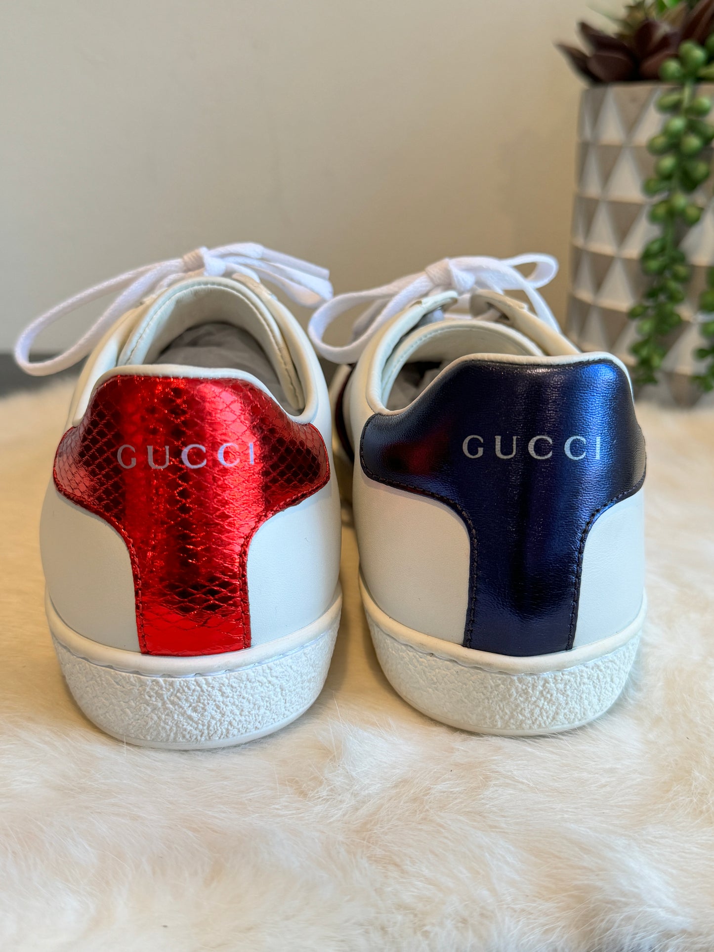 Gucci Ace Navy/Red Web Sneakers (37EU/37.5EU)