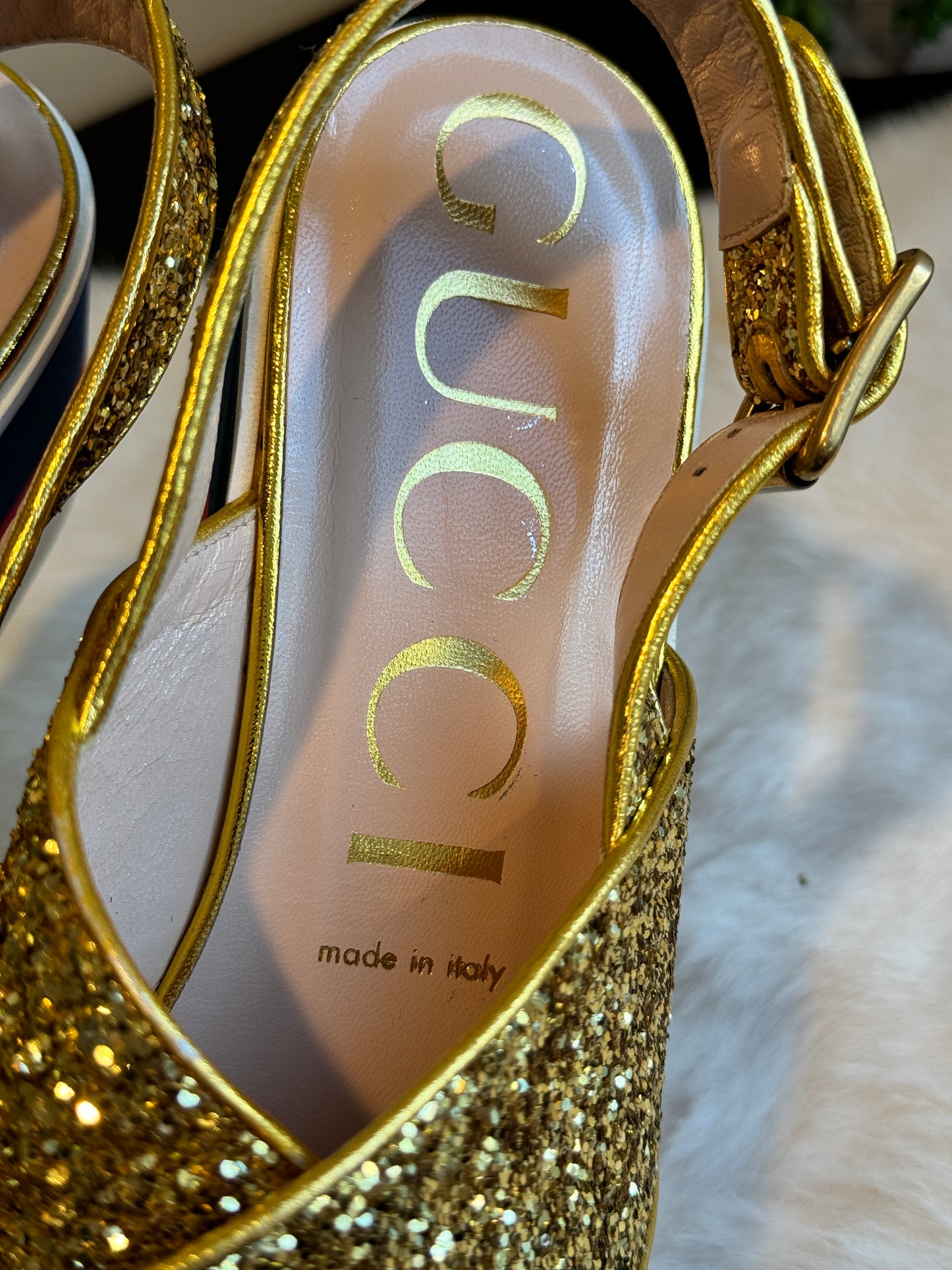 GUCCI Gold Glitter Platforms Sandals Womens 37.5/38.5EU