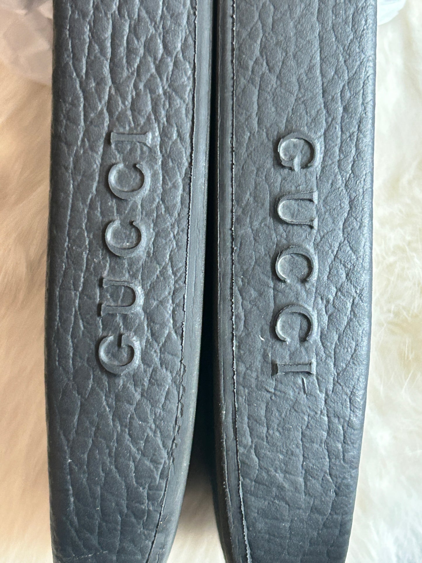 GUCCI Pursuit Logo White 11EU