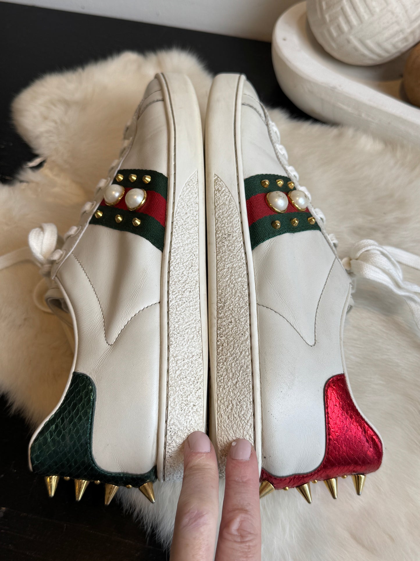 GUCCI Ace Pearl Spikes Sneakers Size 41EU