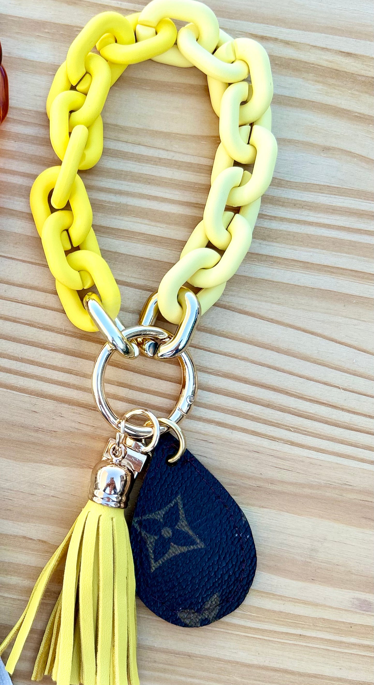 Chainlink Tassel Keychain