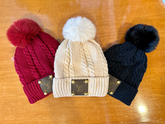 Pom Pom Beanie