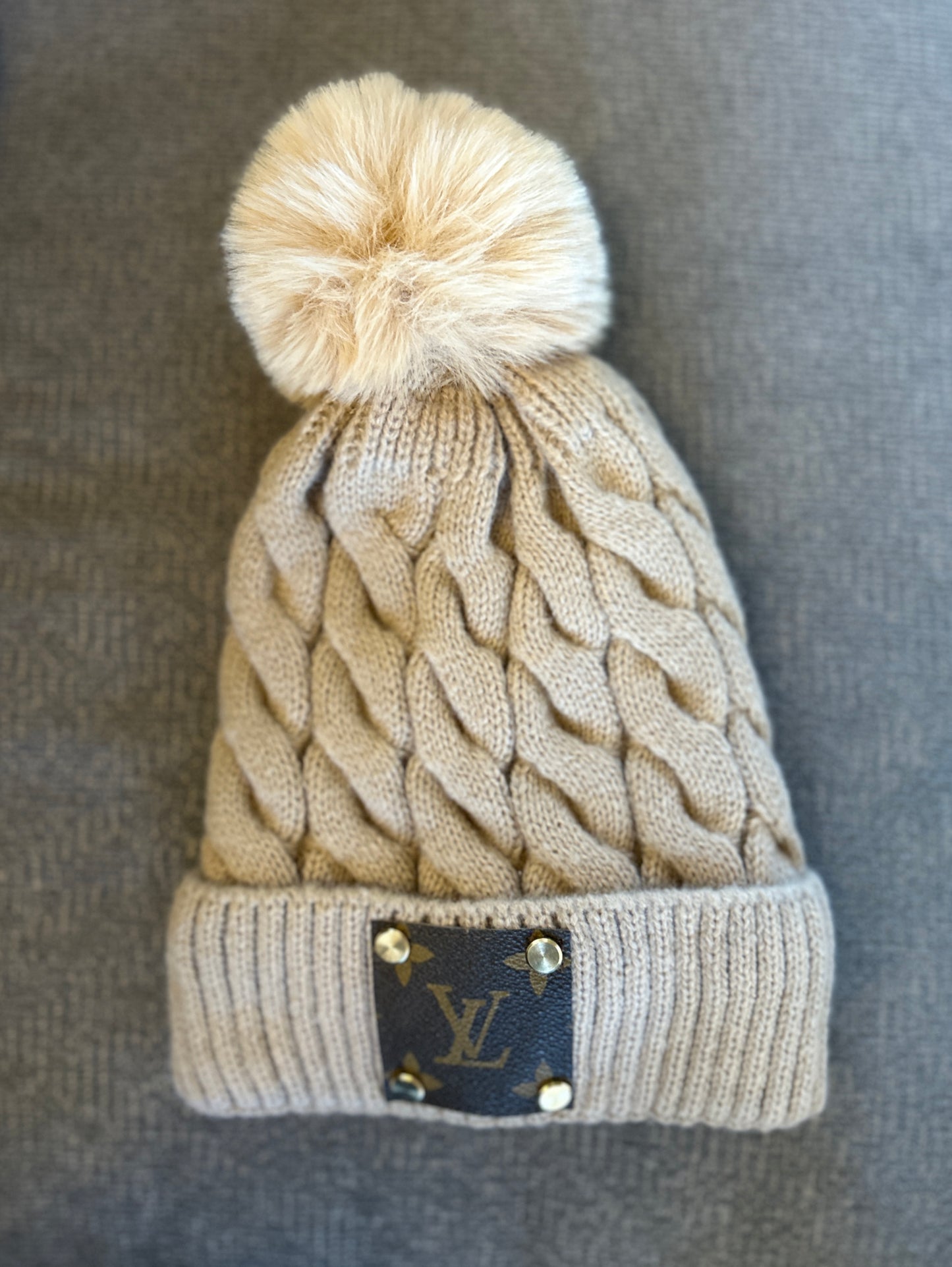 Pom Pom Beanie