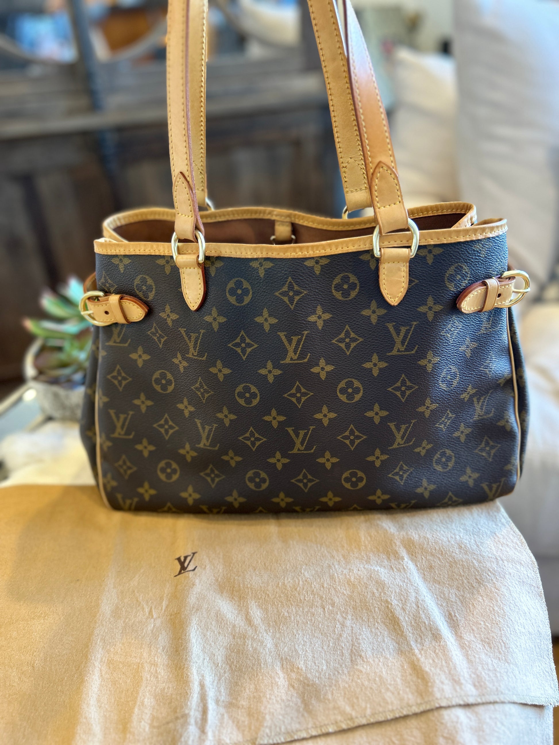 Authenticated Used Louis Vuitton LOUIS VUITTON Batignolles Orisontal  Monogram Tote Bag Ladies 